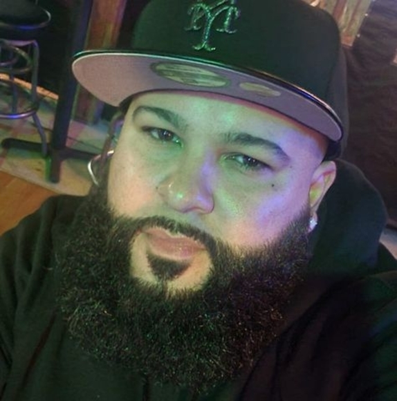 Meet your Posher, Gilbert - Picture 1 of 1